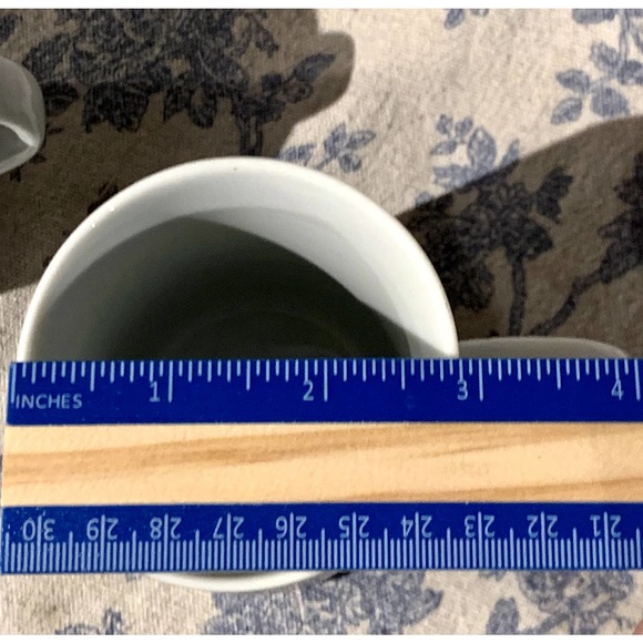 VTG Pair of WCL Green Mugs with Peace Doves and Ribbons - Picture 9 of 9